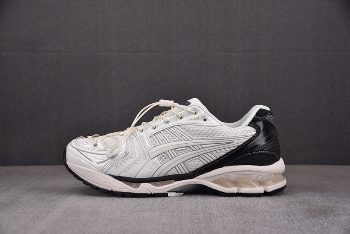 As*ic*s low cut sneakers/wt/1201a922-100