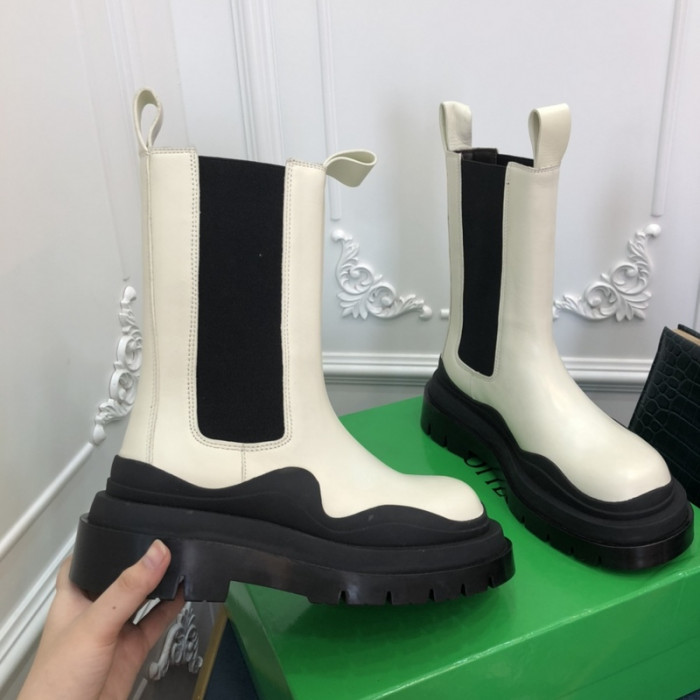 Bo*te*ga ve*ne*ta boots
