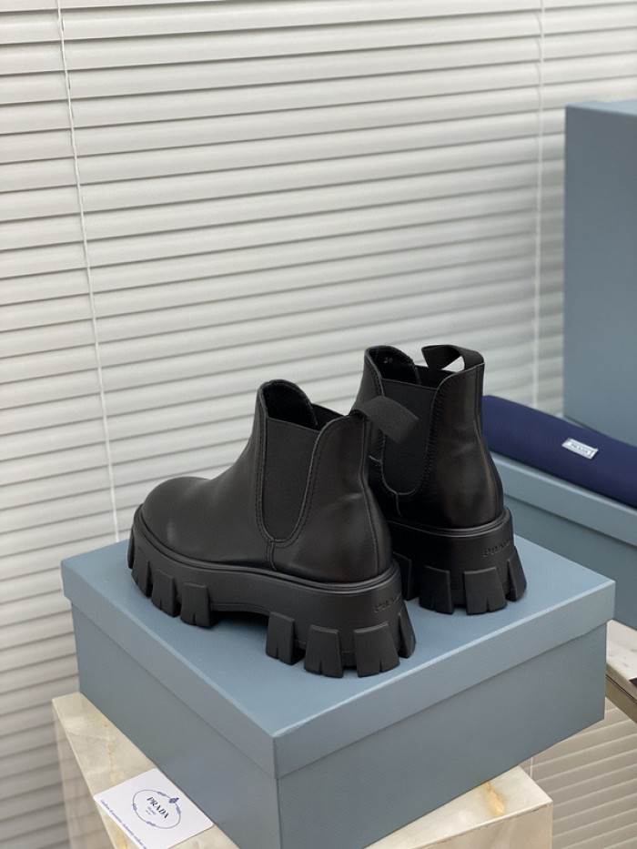 pra_da boots