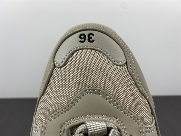 blcg sneaker triple.s.
