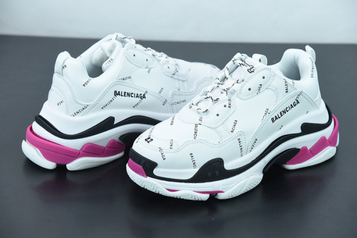 blcg sneaker triple.s.
