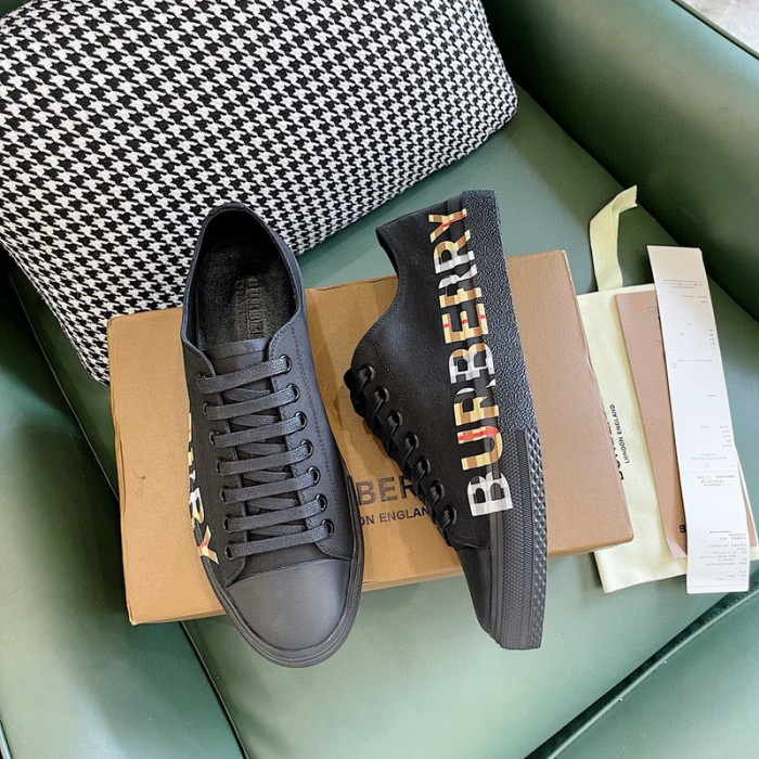 bur  sneaker