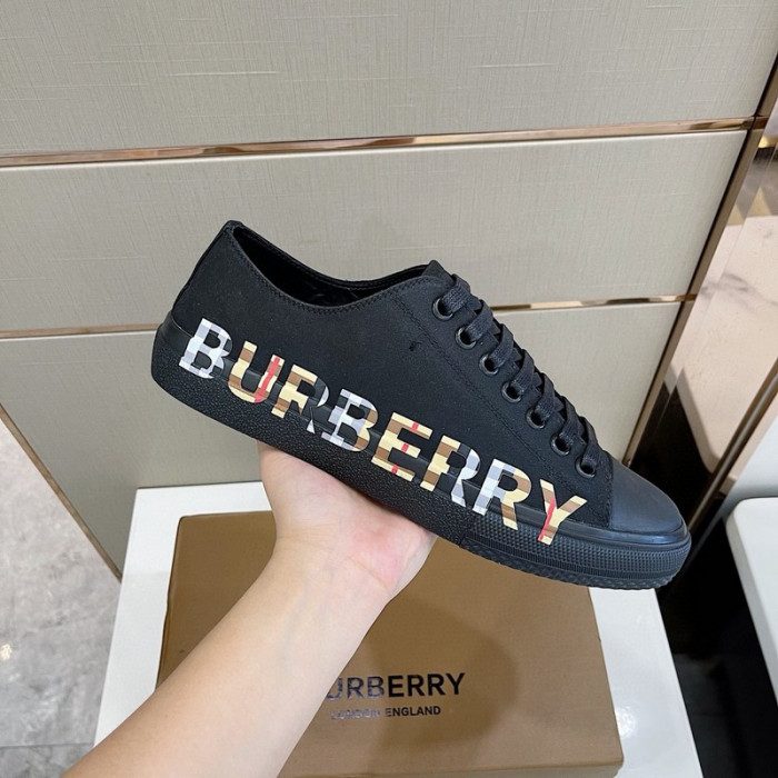 bur  sneaker