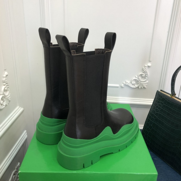 Bo*te*ga ve*ne*ta boots