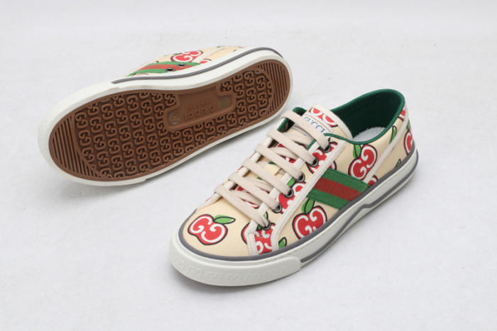 G*u*i  sneaker