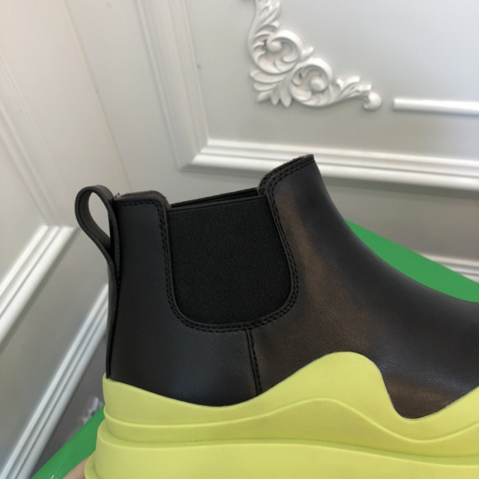 Bo*te*ga ve*ne*ta boots