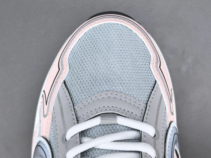 b30 sneaker