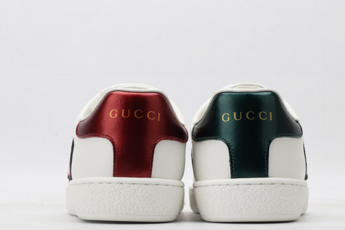 G*u*i ace embroidered low-top sneaker 611377d0pe09064