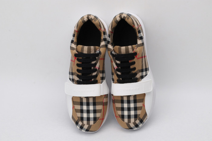 bur  sneaker