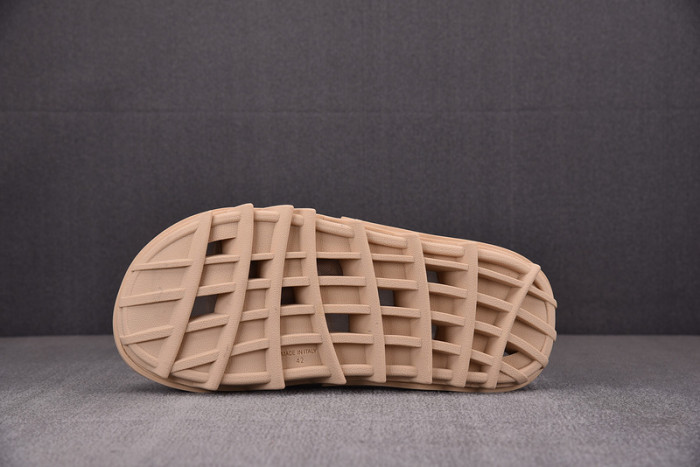 bur_berry slippers