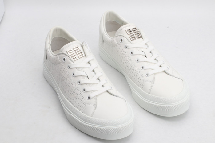 gi_venchy sneaker