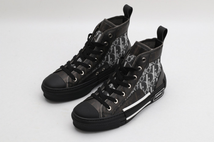 d10r b23 homme kaws high top sneaker