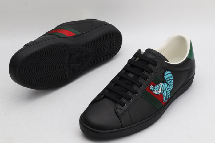 G*u*i ace embroidered low-top sneaker