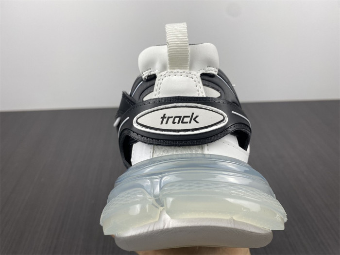 blcg track