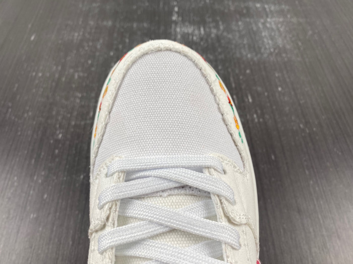 dunk low decon sb 