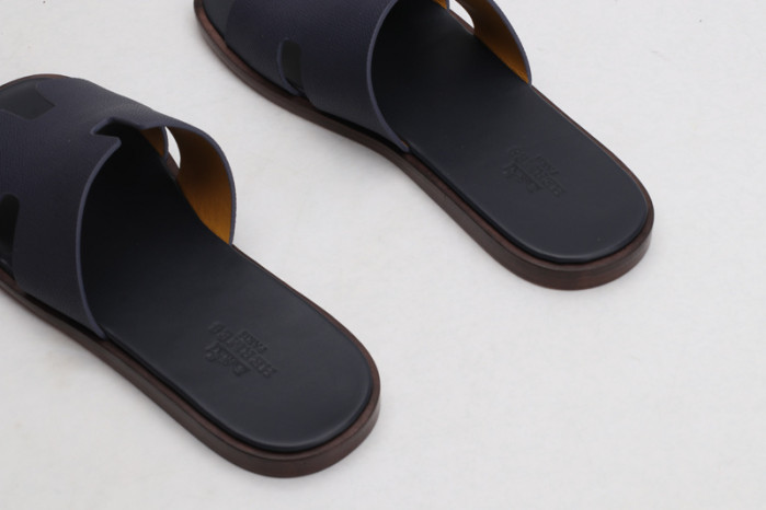 herm*s  slippers