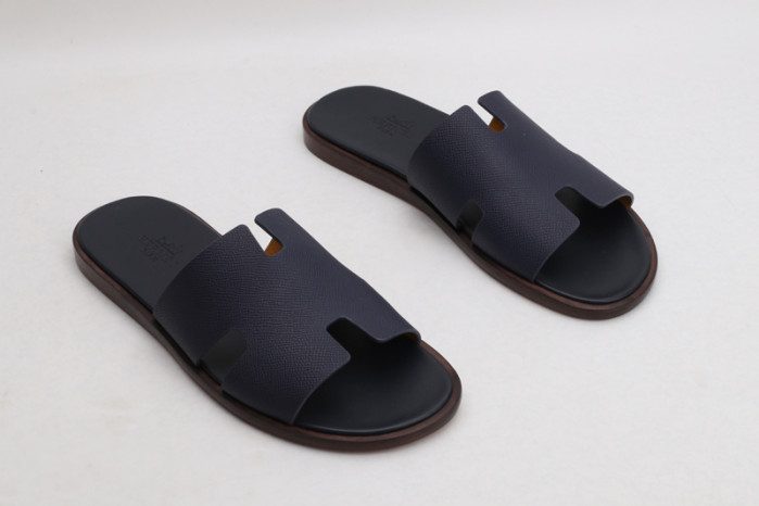 herm*s  slippers