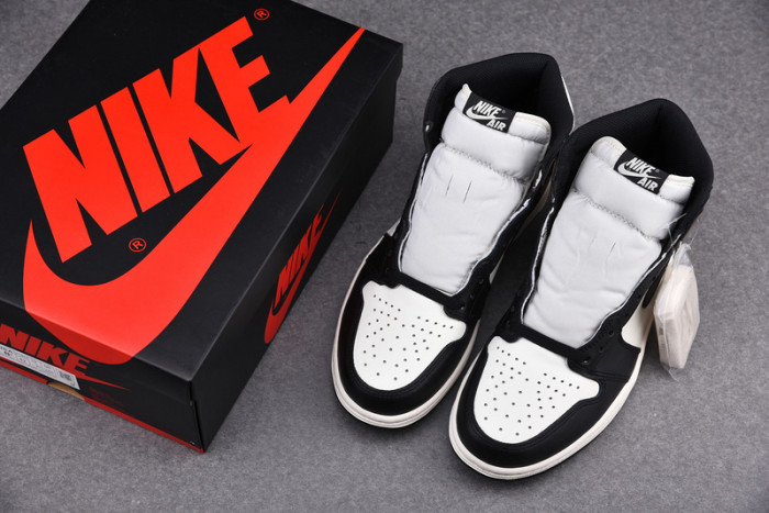 air jordan 1 retro high dark mocha 555088-105
