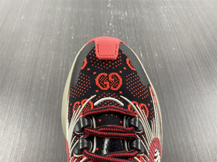 G*u*i sneaker