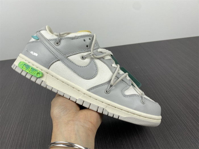 ofw x dunk low 