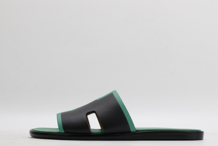 herm*s  slippers