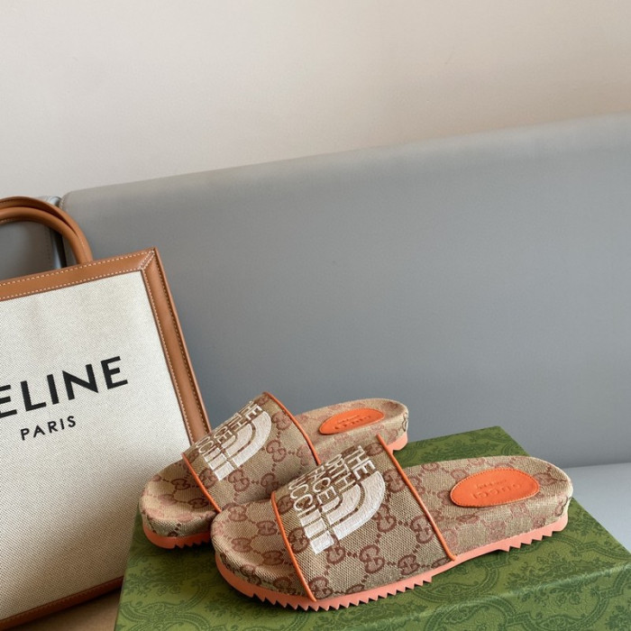 G*u*i slippers
