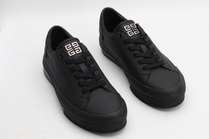 gi_venchy sneaker