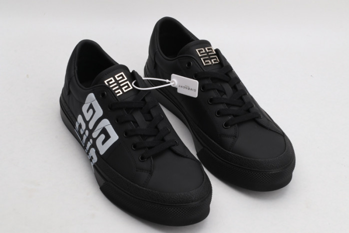 gi_venchy sneaker