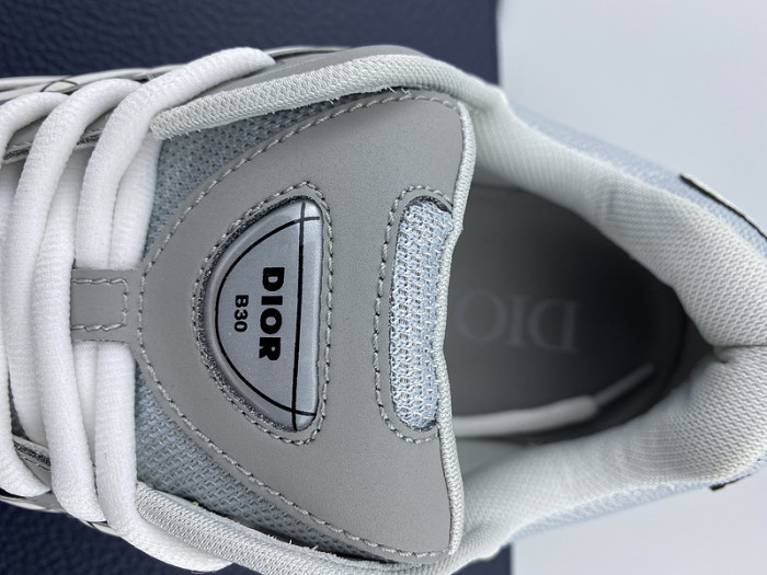 b30 sneaker